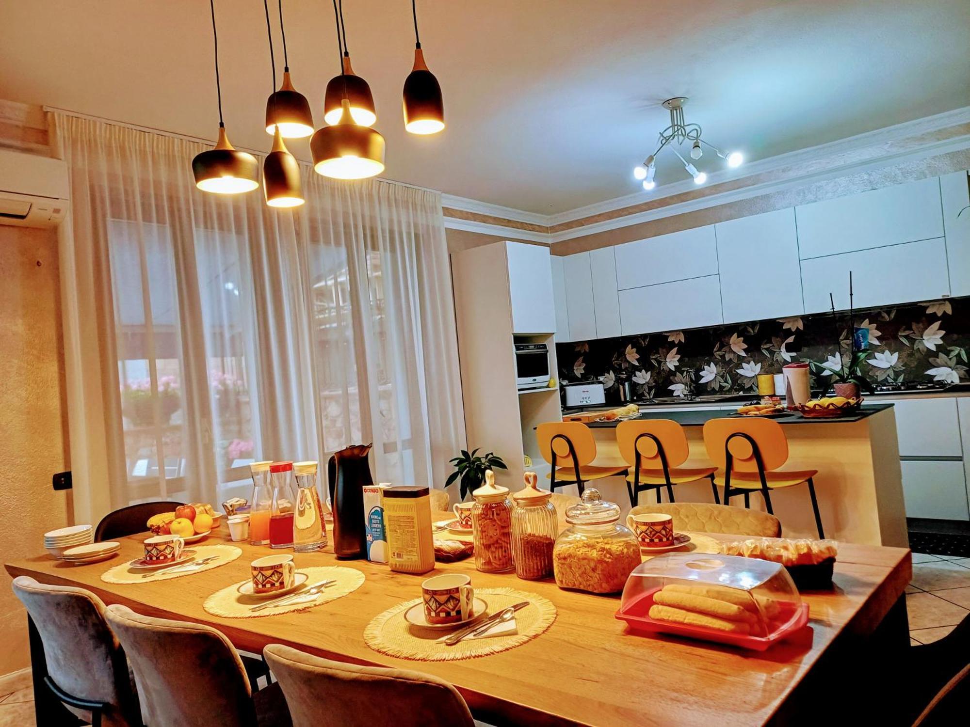 Monti E Mare Bed and Breakfast Lanusei Εξωτερικό φωτογραφία