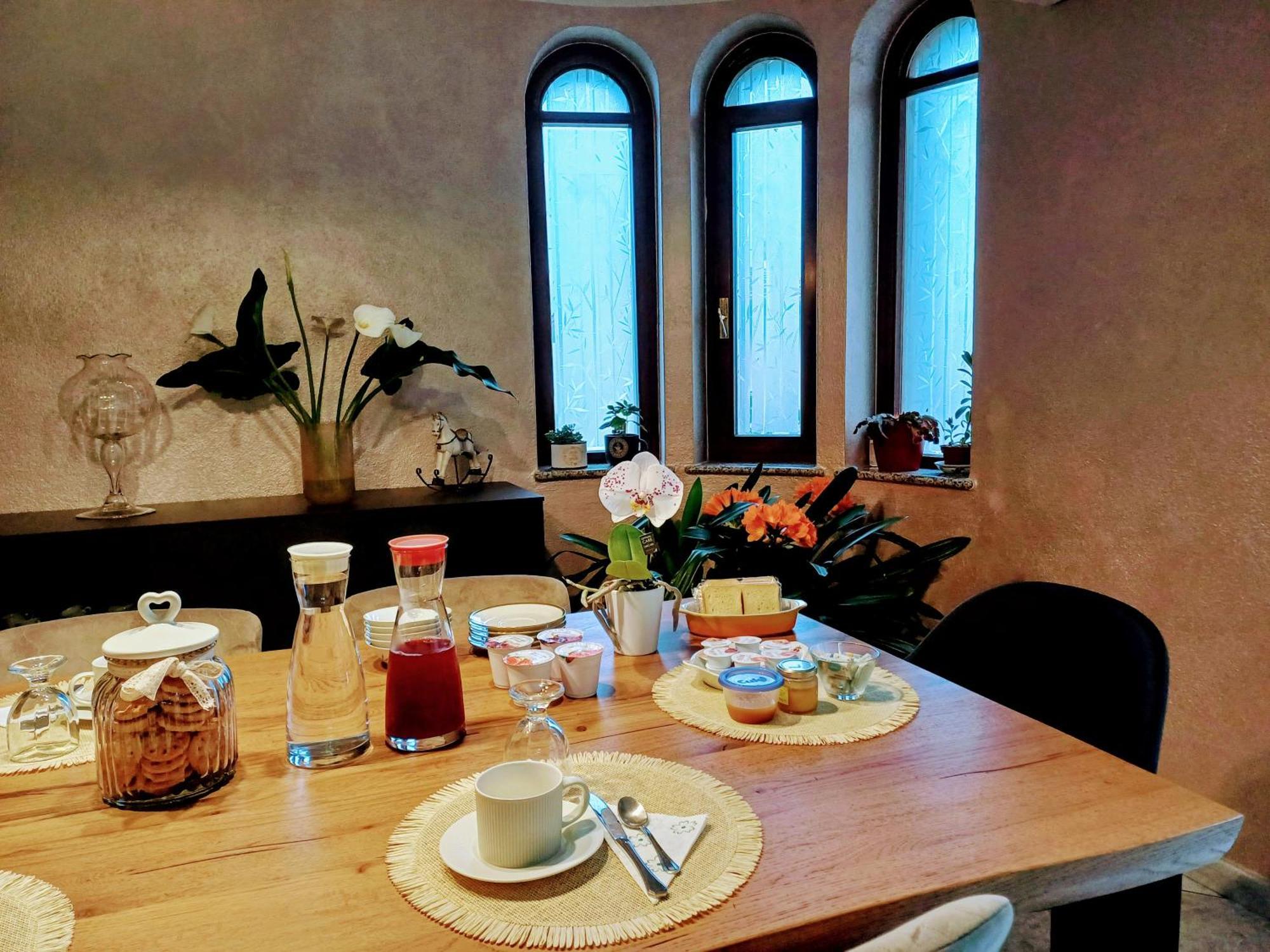 Monti E Mare Bed and Breakfast Lanusei Εξωτερικό φωτογραφία