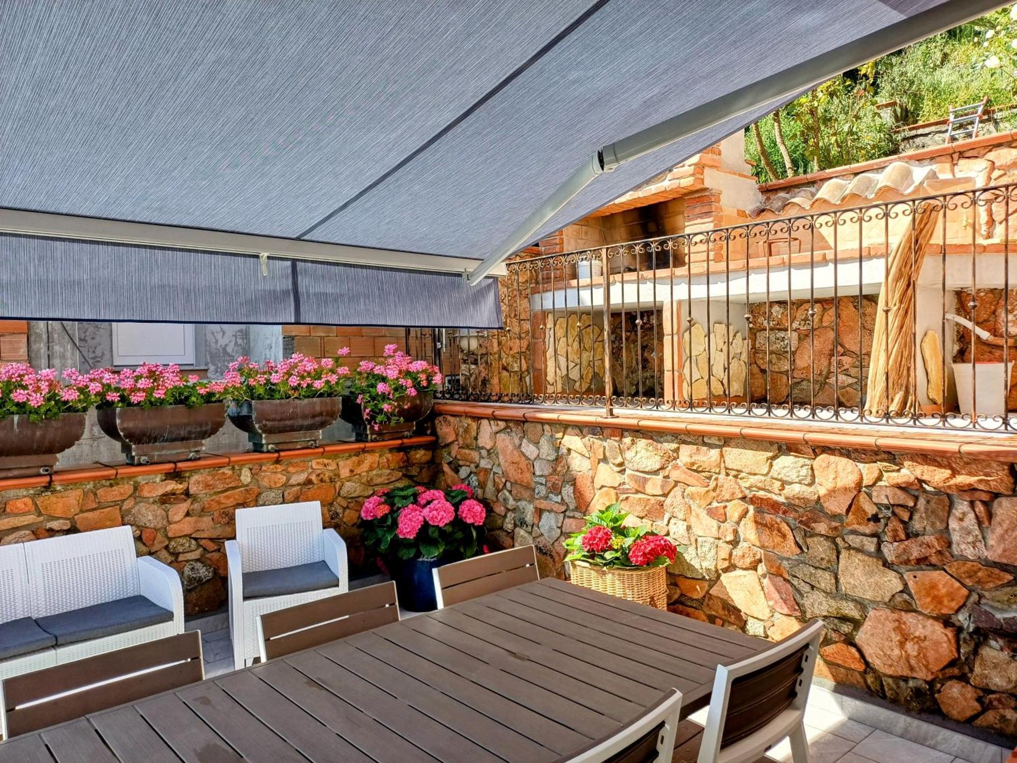 Monti E Mare Bed and Breakfast Lanusei Εξωτερικό φωτογραφία