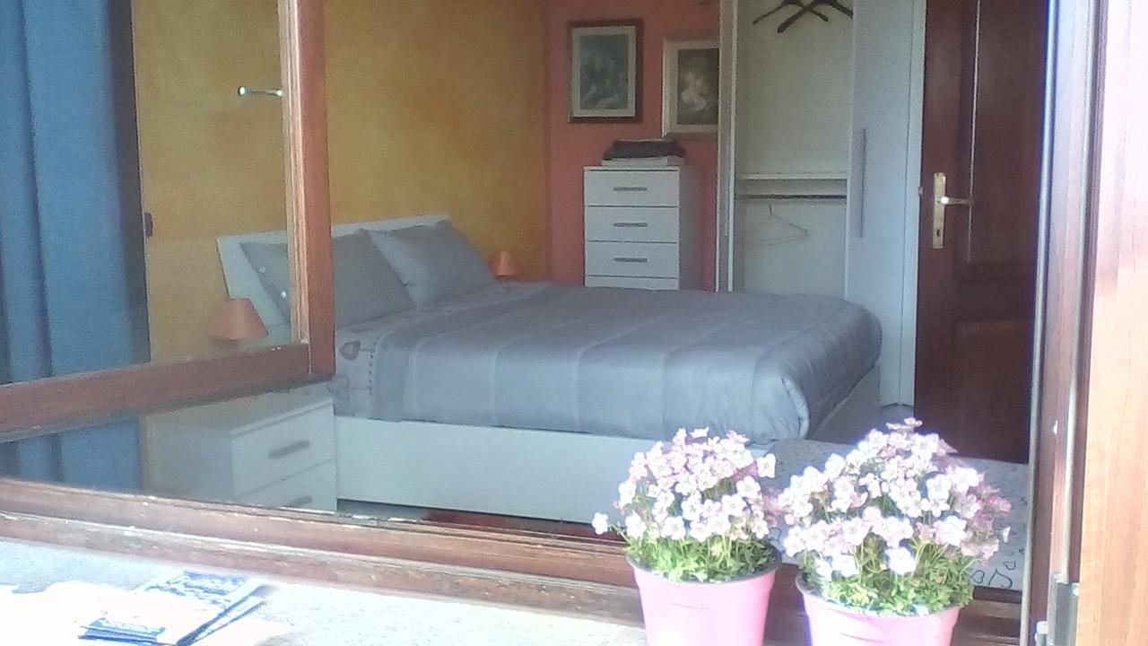 Monti E Mare Bed and Breakfast Lanusei Εξωτερικό φωτογραφία